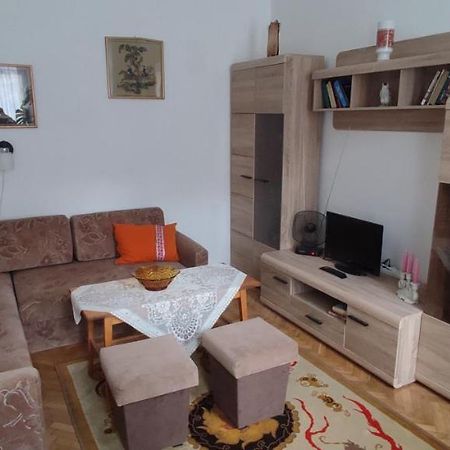 Julia Apartman. Budapest Exterior photo